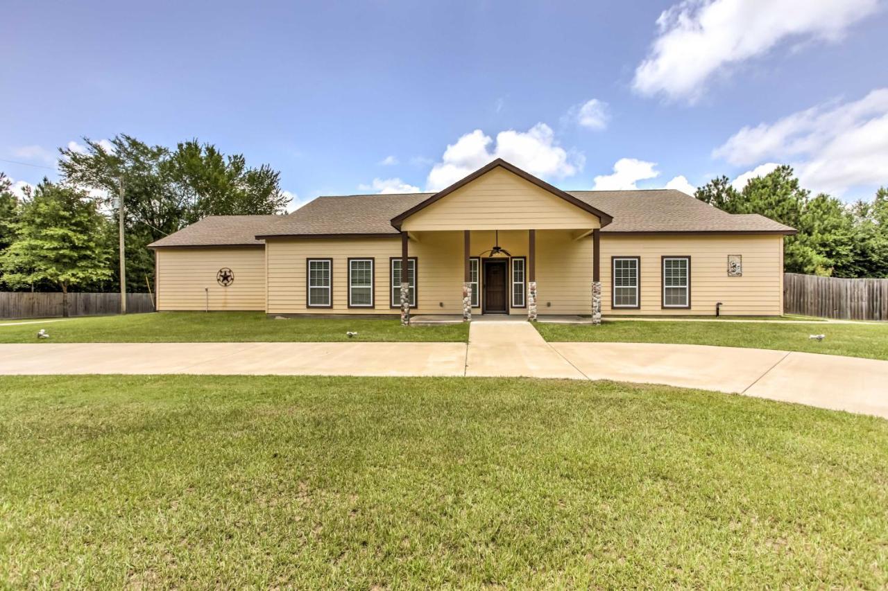 Texas Vacation Rental With Fireplace, Near Lakes Marshall Extérieur photo